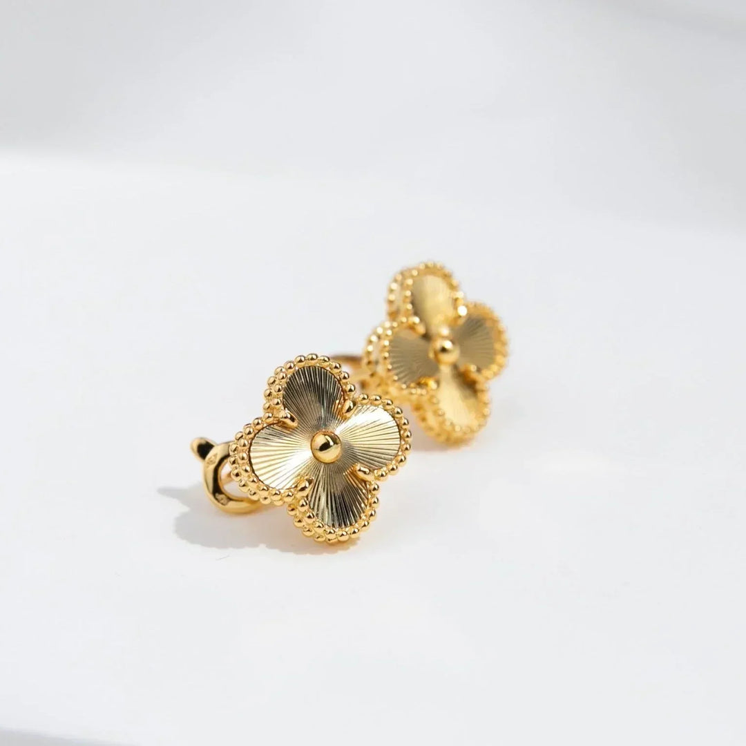 CLOVER LEAF EARRINGS | GOLD