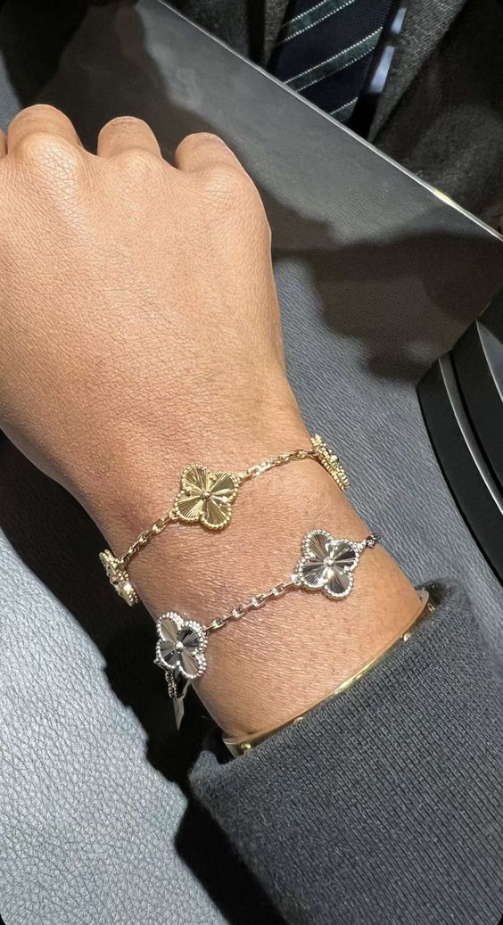 CLOVER LEAF BRACELET SET | GOLD SILVER