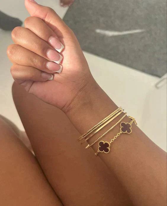 CLOVER LEAF BRACELET | ONYX